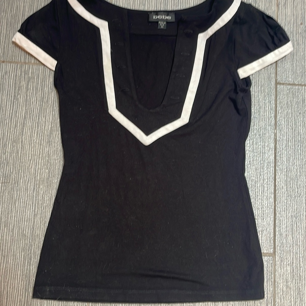 Bebe top and mint condition extra small, really adorable